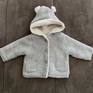 GAP Heather‎ Gray Bear Cardigan  size 0-3 mos.